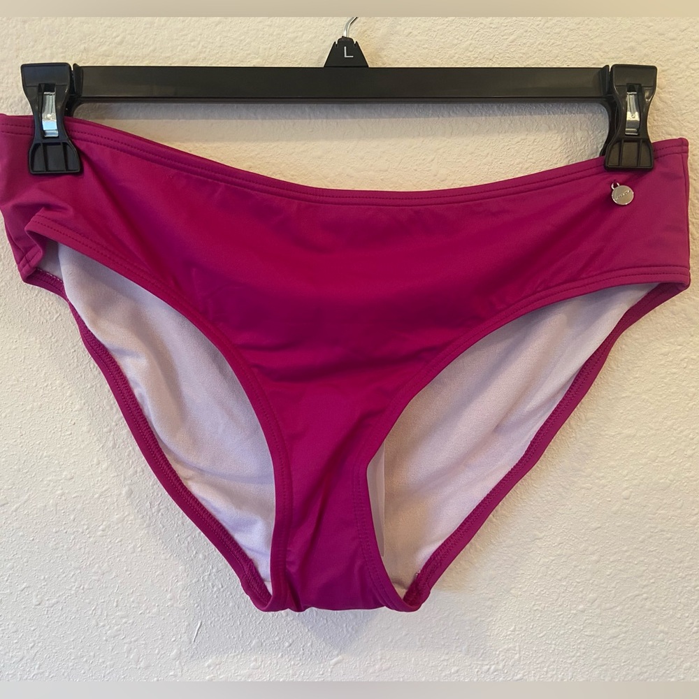 Venus Lascana fuchsia bikini bottom
